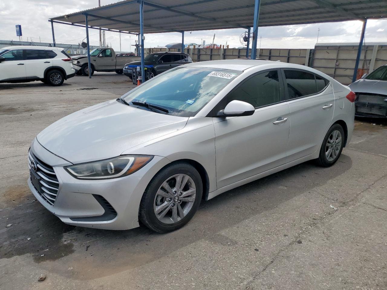 HYUNDAI ELANTRA SEL