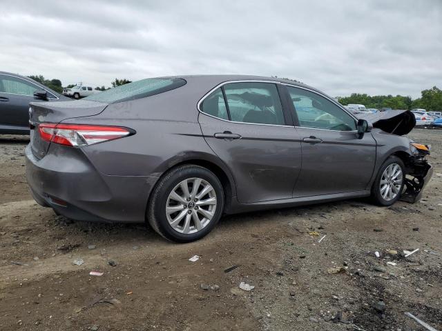 2018 TOYOTA CAMRY L 4T1B11HK5JU024978