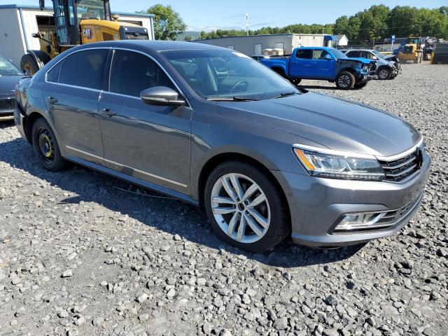 2017 VOLKSWAGEN PASSAT SEL 1VWCT7A30HC076556