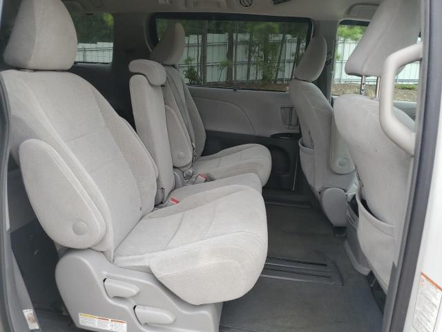 2018 TOYOTA SIENNA LE 5TDKZ3DC0JS904207