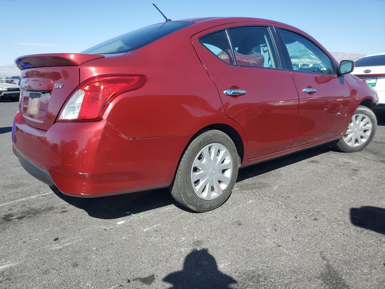 NISSAN VERSA S