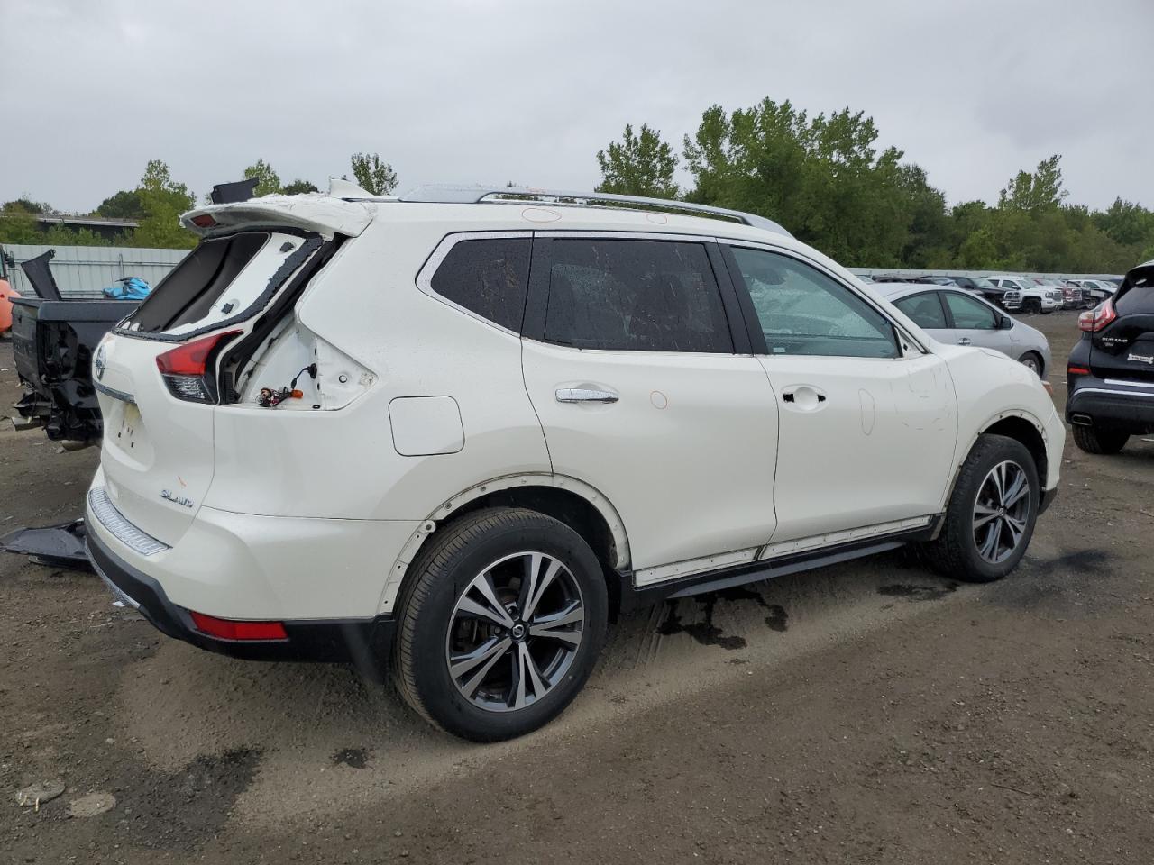 NISSAN ROGUE S