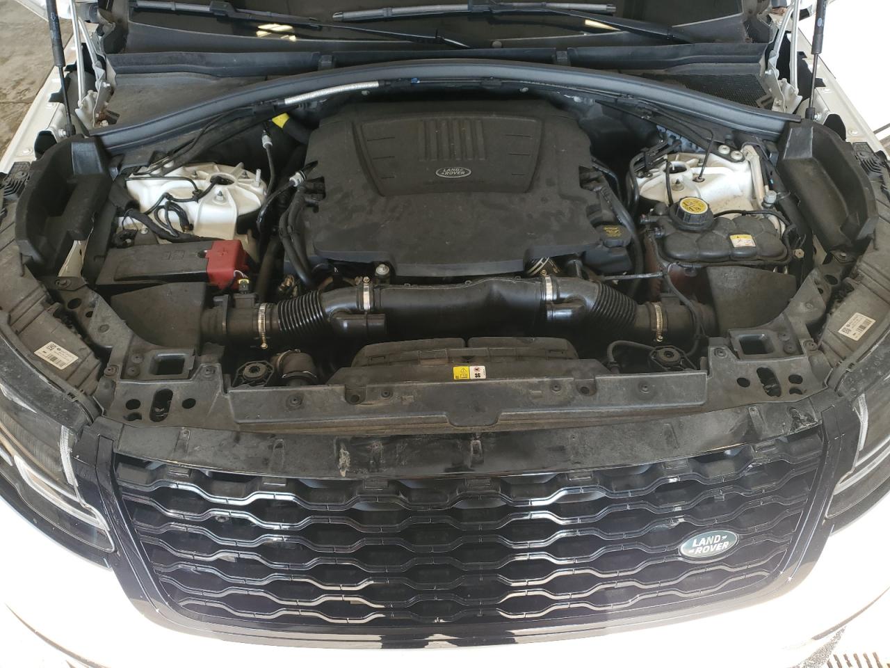 LAND ROVER RANGE ROVER R-DYNAMIC SE