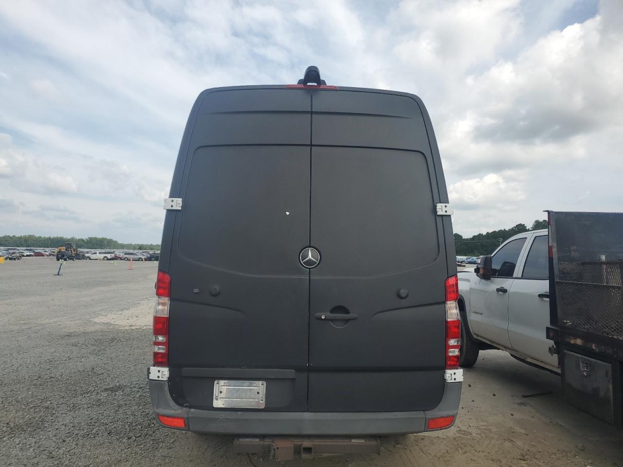 MERCEDES-BENZ SPRINTER 3500