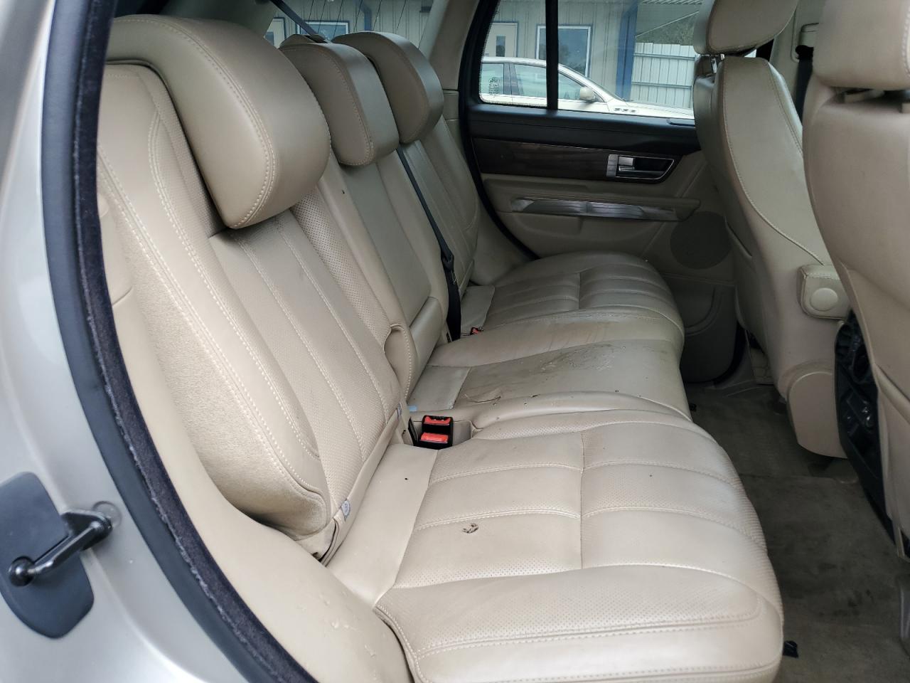 LAND ROVER RANGE ROVER HSE LUXURY