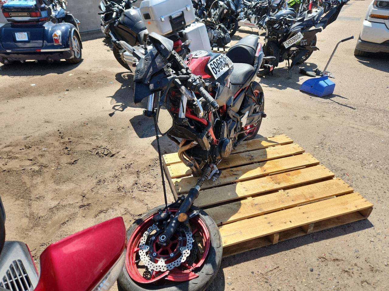 Lot #3275471707 2024 KAWASAKI ER650 N