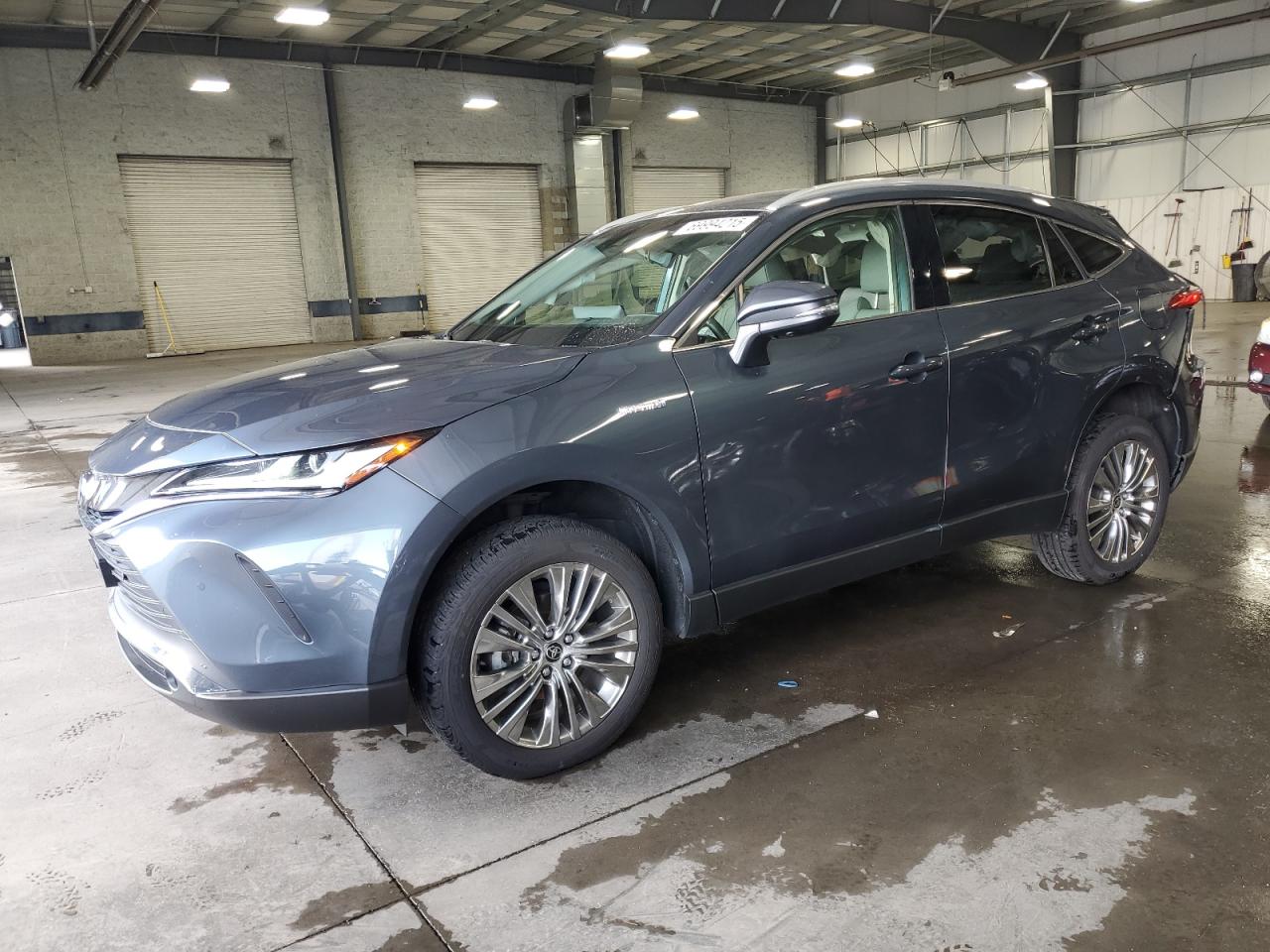 TOYOTA VENZA LE