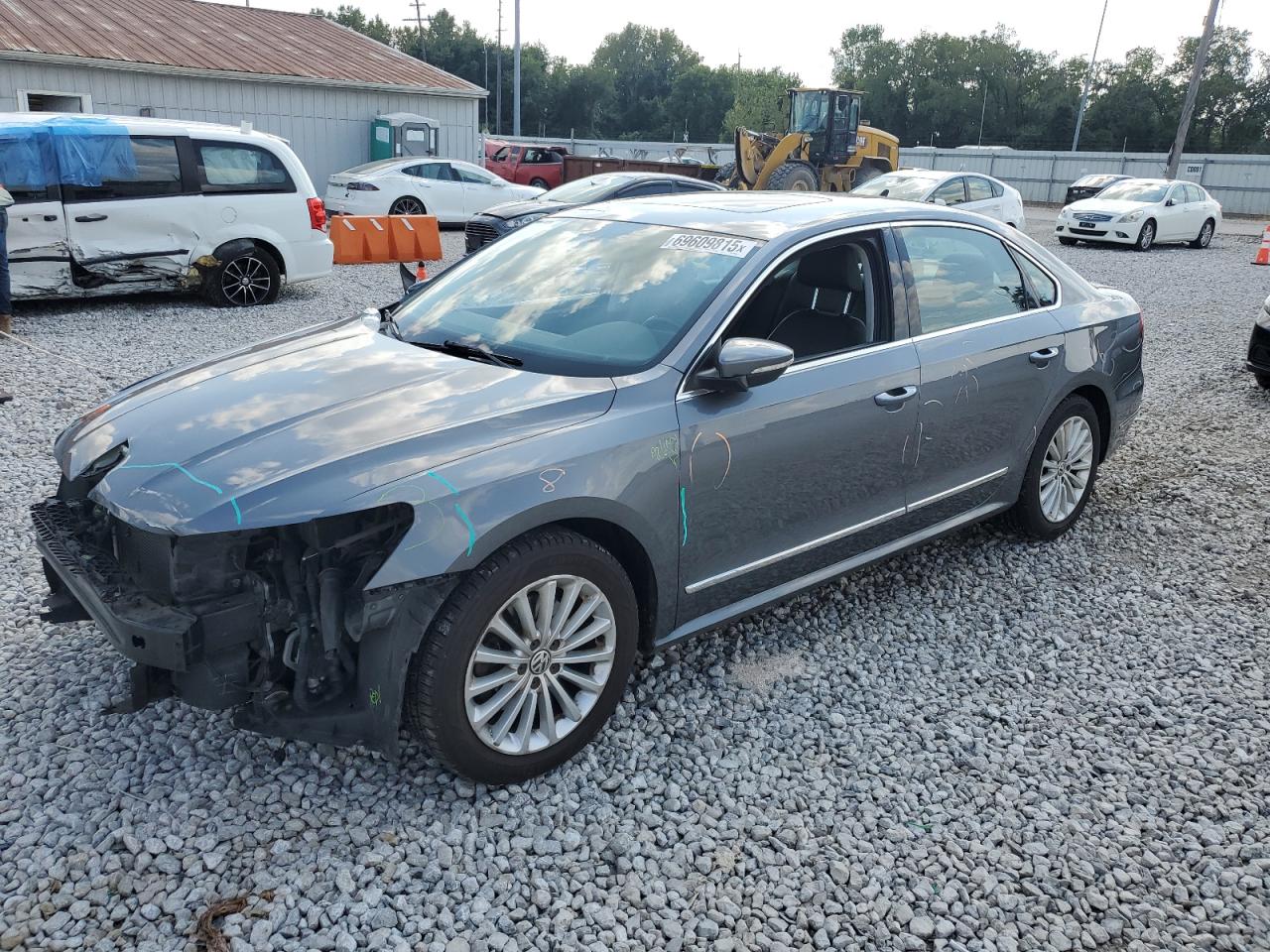 VOLKSWAGEN PASSAT SE