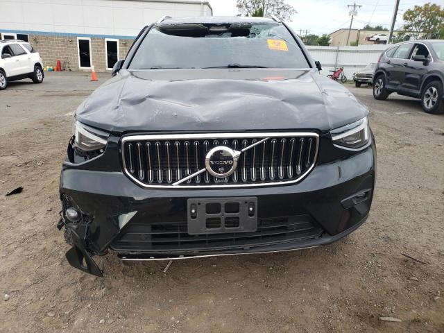2025 VOLVO XC40 PLUS YV4L12UE0S2485658