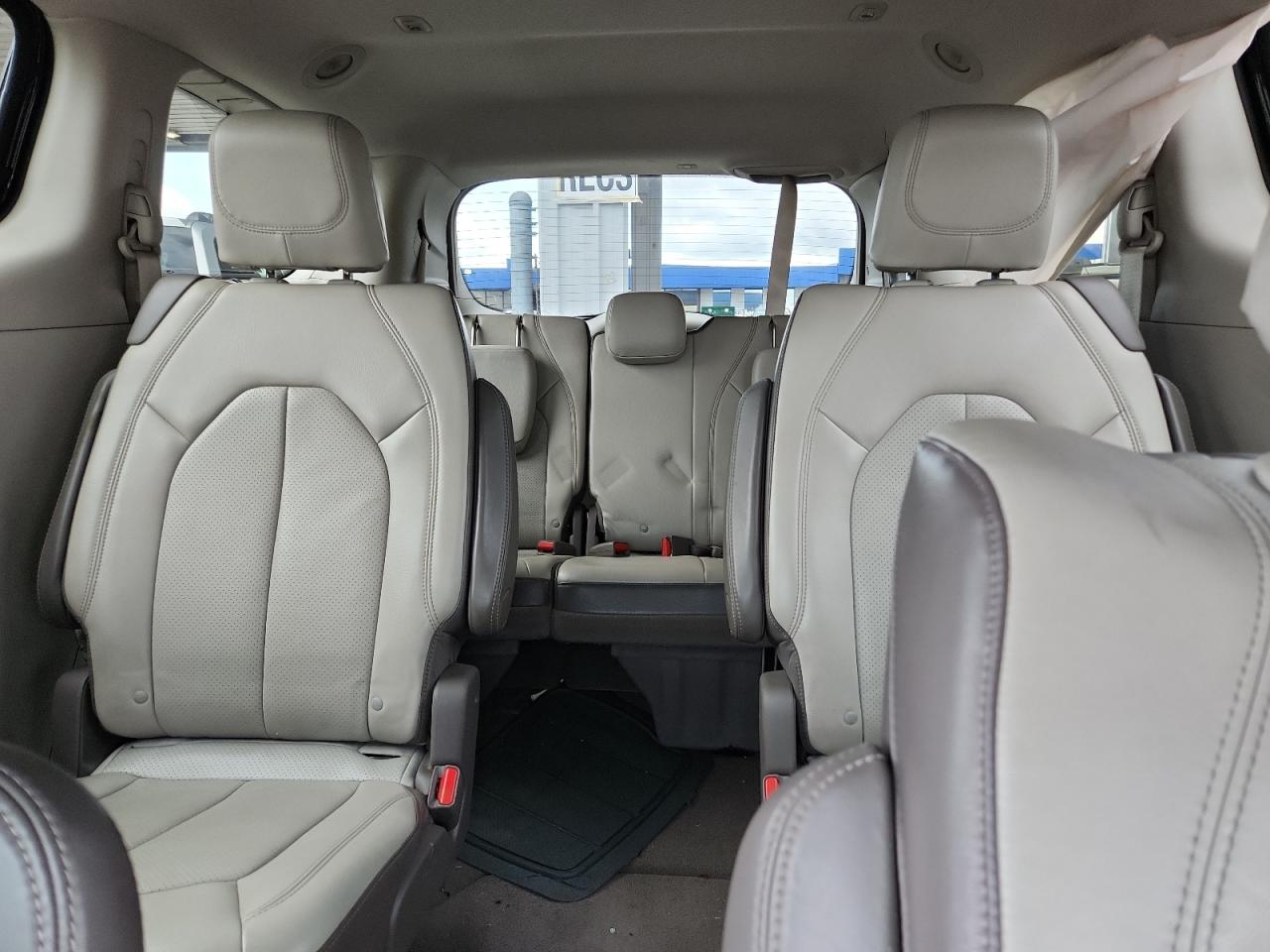 Lot #3302763355 2017 CHRYSLER PACIFICA TOURING L PLUS