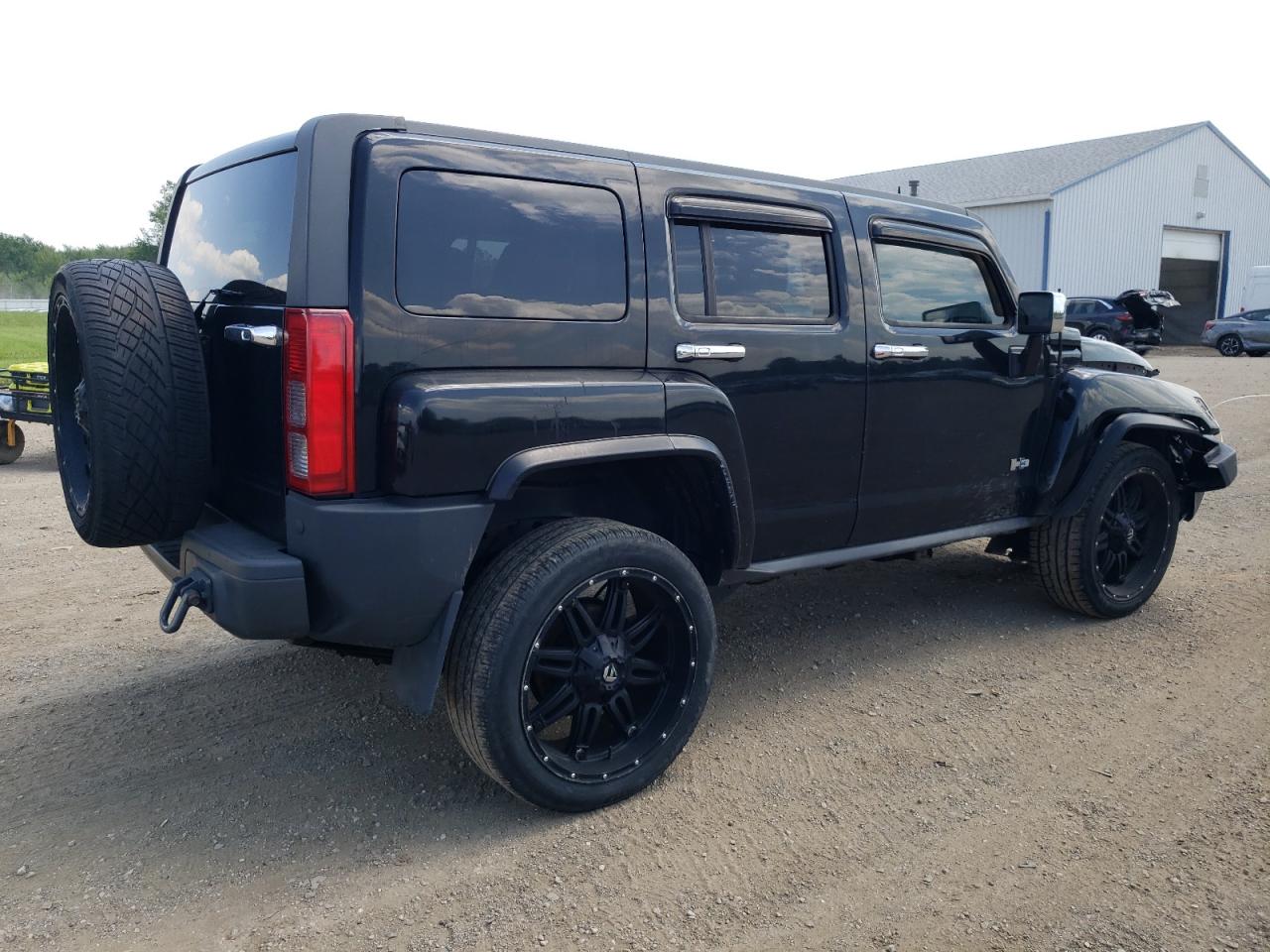 HUMMER H3