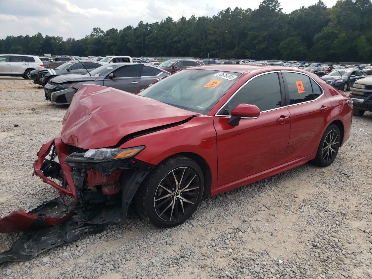 TOYOTA CAMRY SE NIGHT SHADE