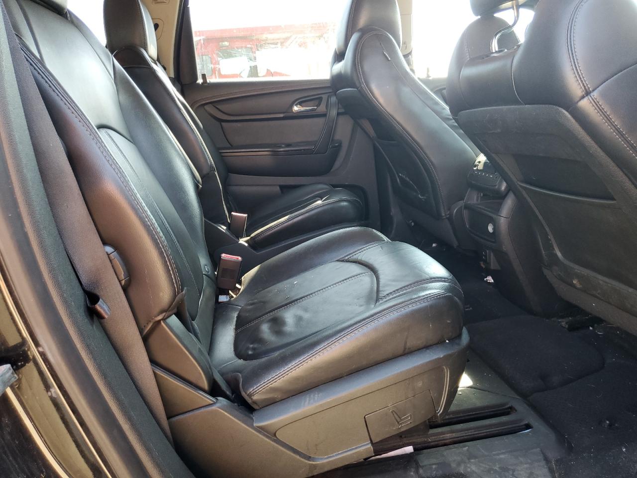 CHEVROLET TRAVERSE LT