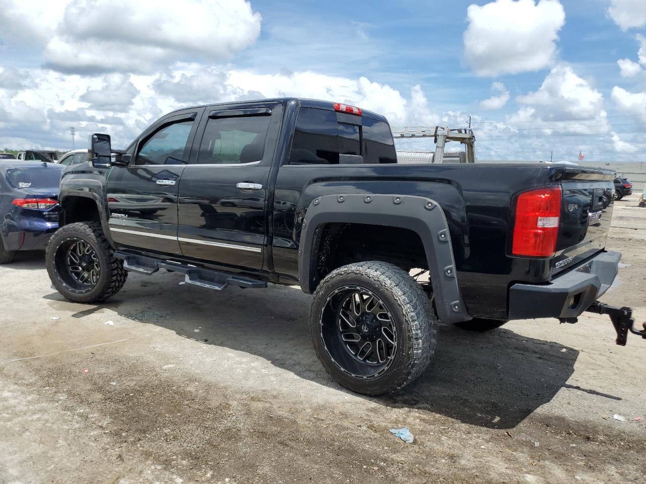 GMC SIERRA K1500 DENALI