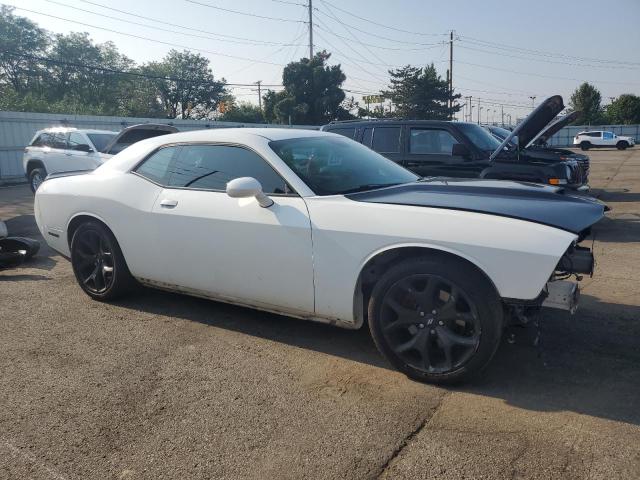 2015 DODGE CHALLENGER SXT 2C3CDZAT7FH911045