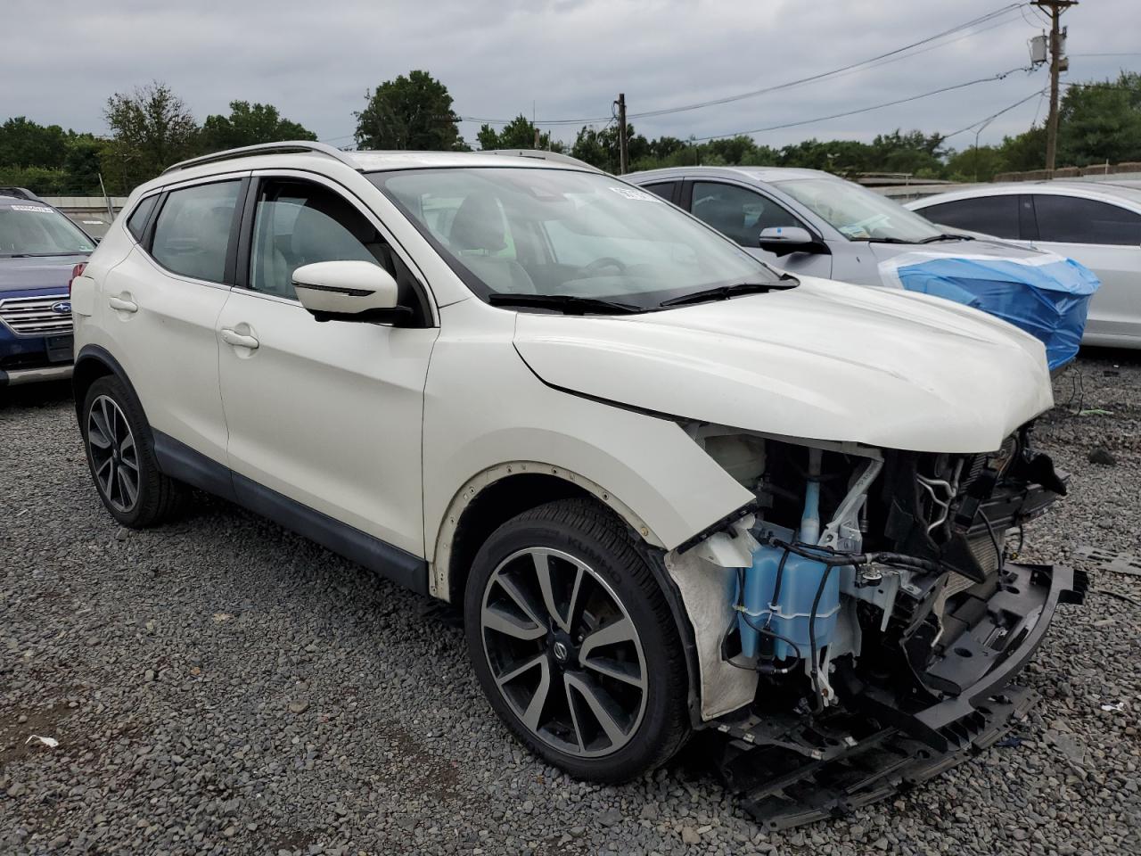 NISSAN ROGUE SPORT S
