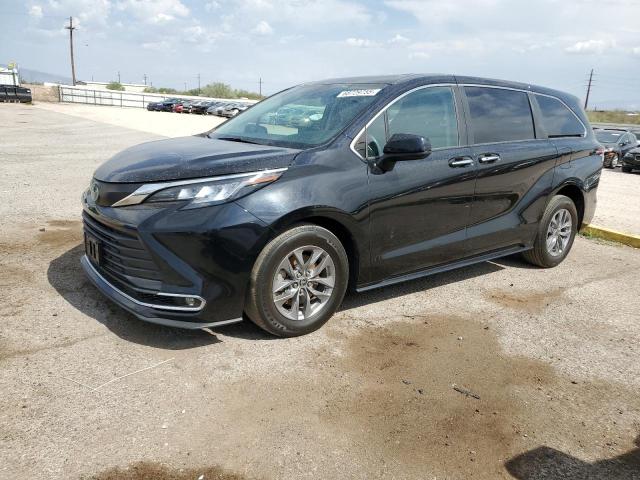 TOYOTA SIENNA XLE