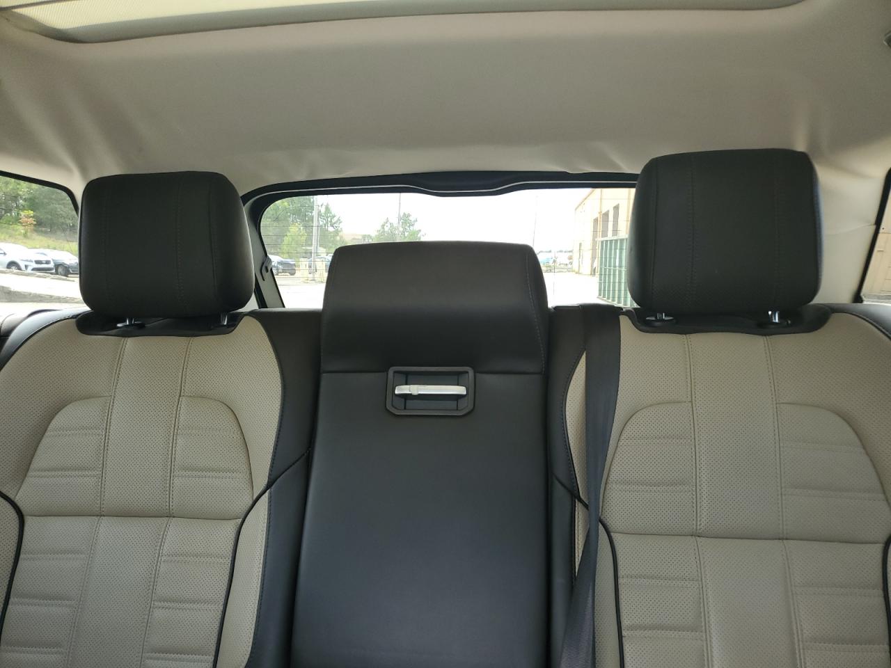 LAND ROVER RANGE ROVER AUTOBIOGRAPHY