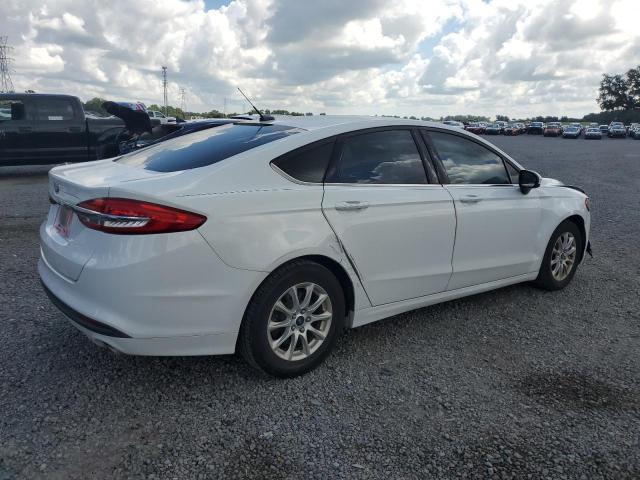 2017 FORD FUSION S 3FA6P0G77HR198814
