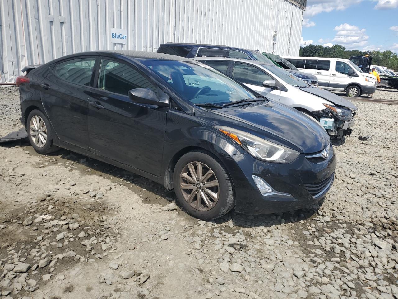 HYUNDAI ELANTRA SE