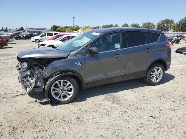 2017 FORD ESCAPE SE - 1FMCU0GD8HUB02981