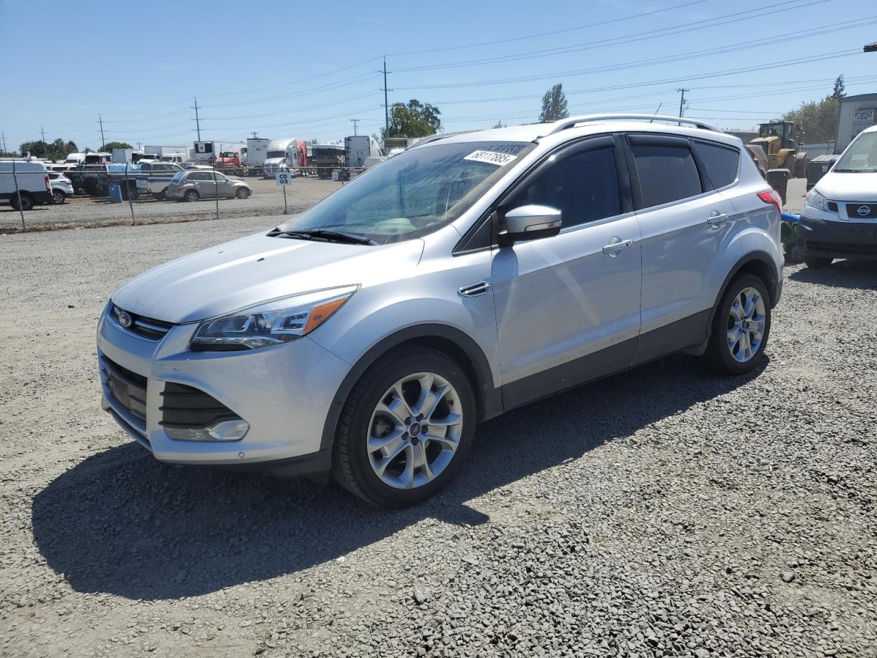 FORD ESCAPE TITANIUM