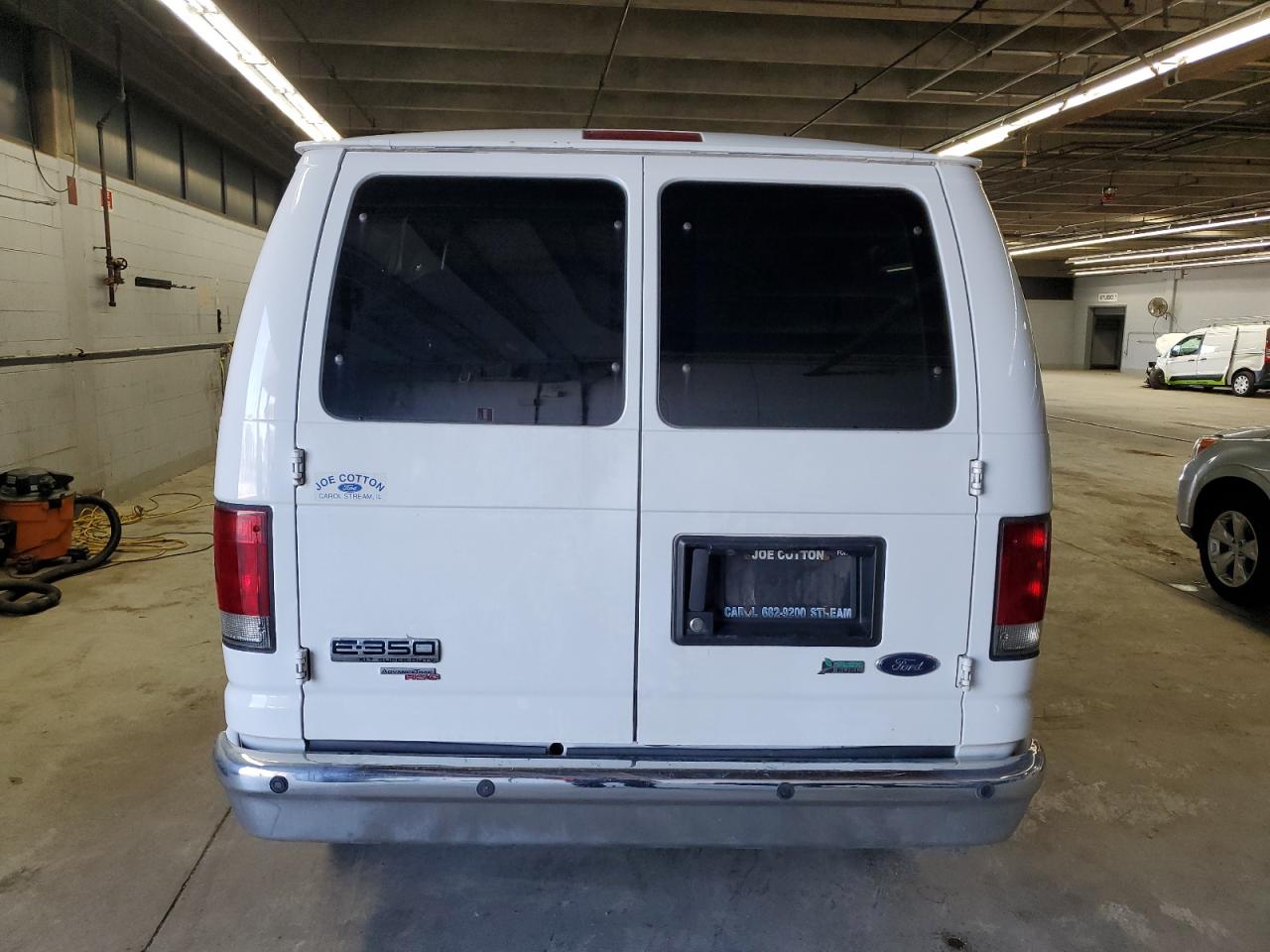 FORD ECONOLINE E350 SUPER DUTY WAGON