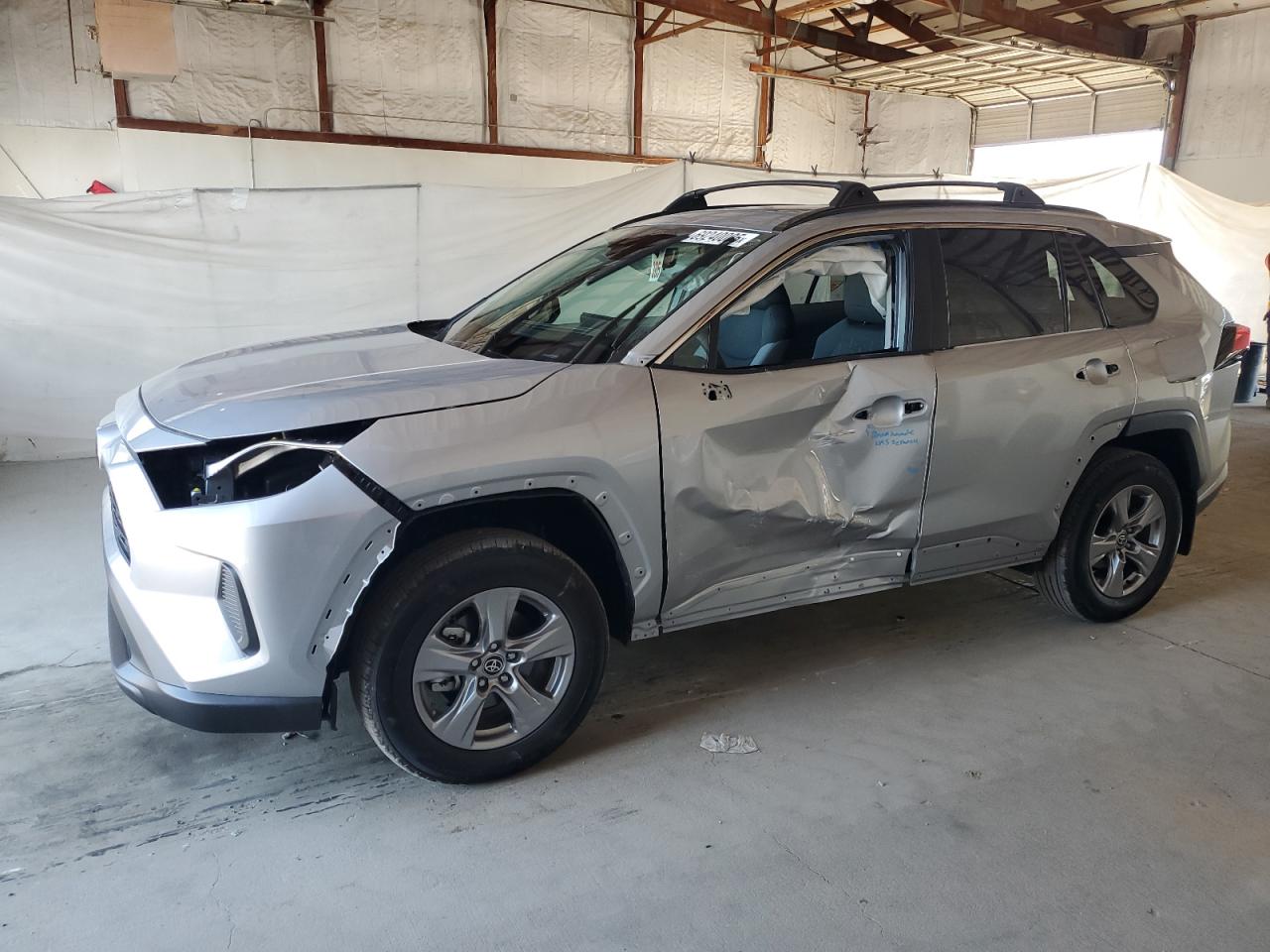 TOYOTA RAV4 XLE