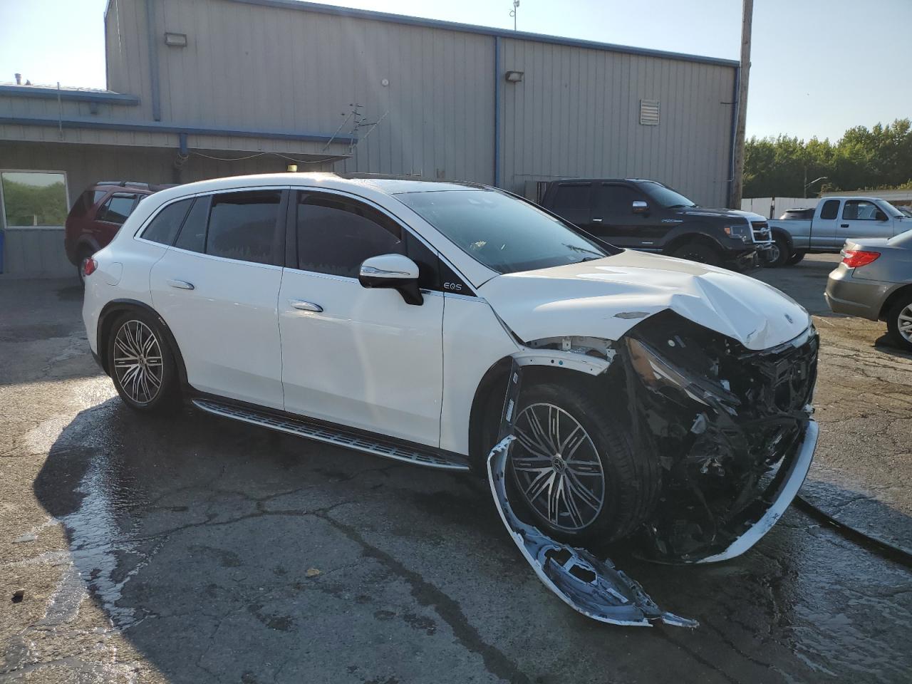 MERCEDES-BENZ EQS 450+