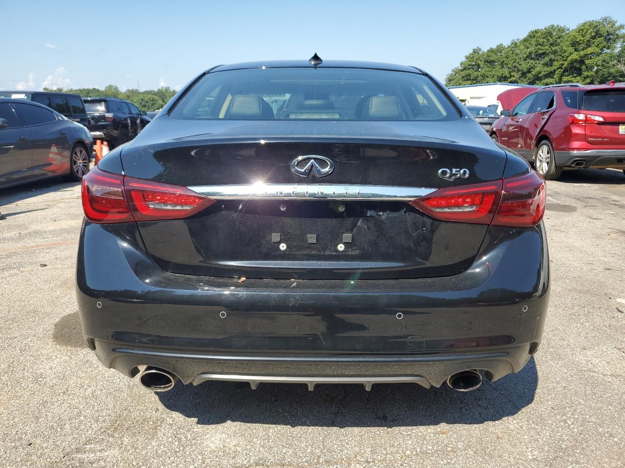 INFINITI Q50 LUXE