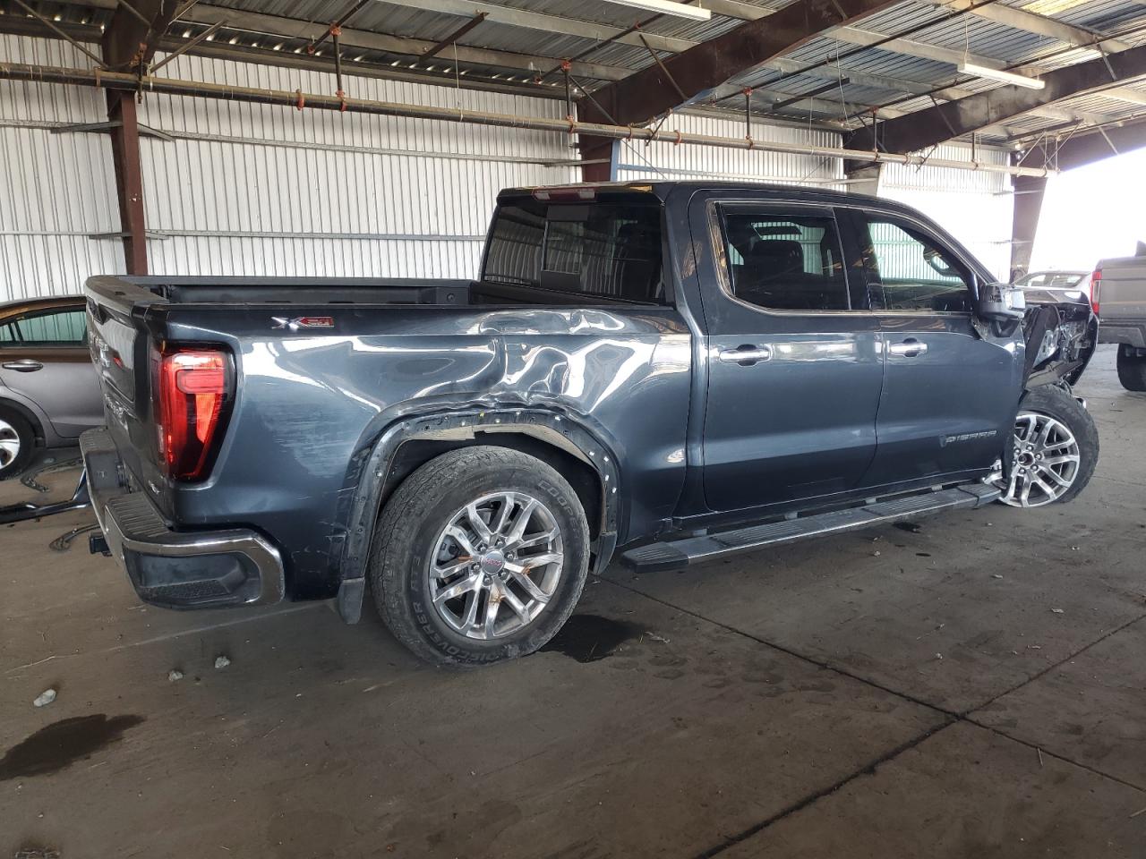 GMC SIERRA 1500 K1500 SLT