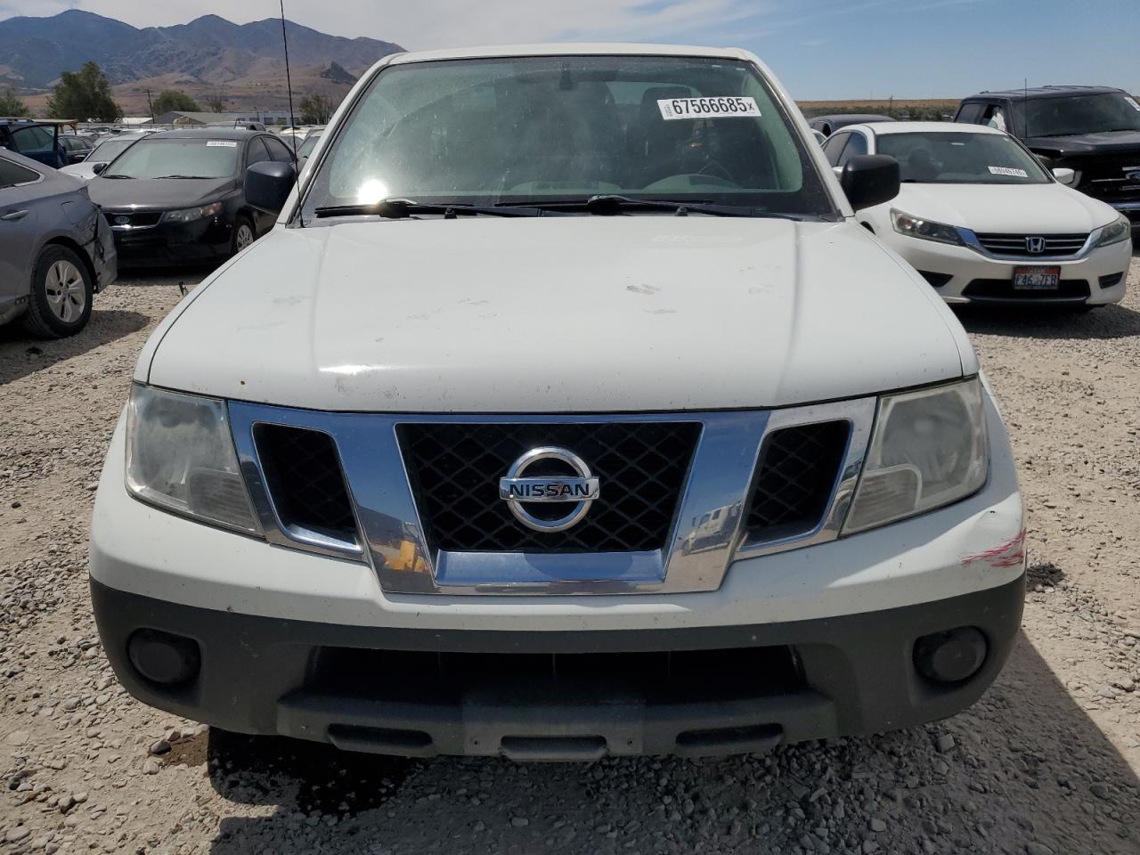 NISSAN FRONTIER S