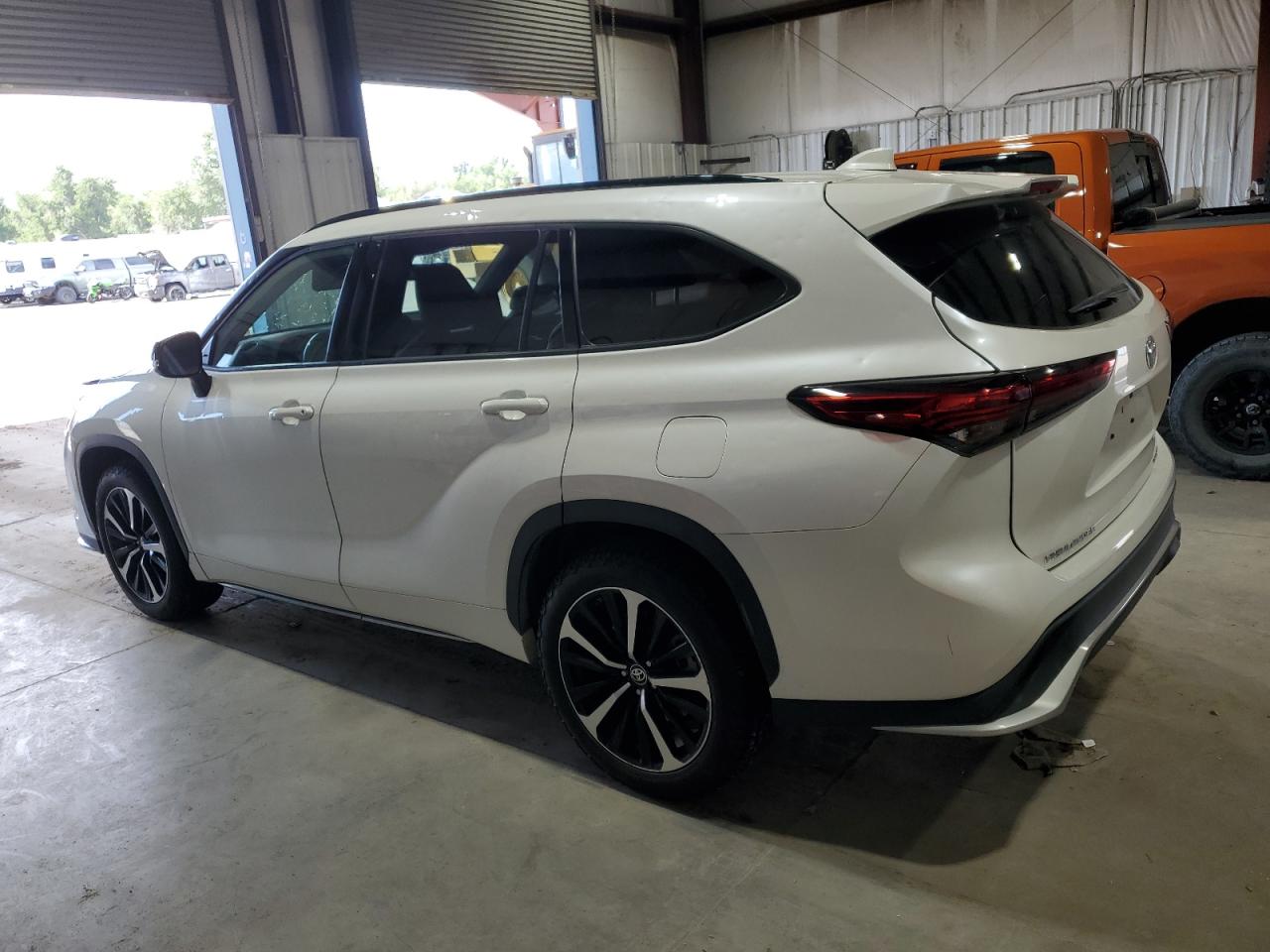 TOYOTA HIGHLANDER XSE