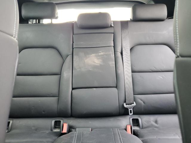 2017 INFINITI QX30 BASE SJKCH5CP6HA038220