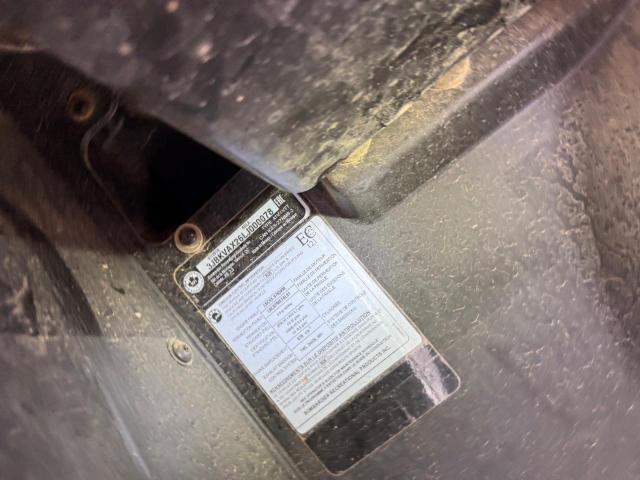 2020 CAN-AM COMMANDER - 3JBKVAX26LJ000078