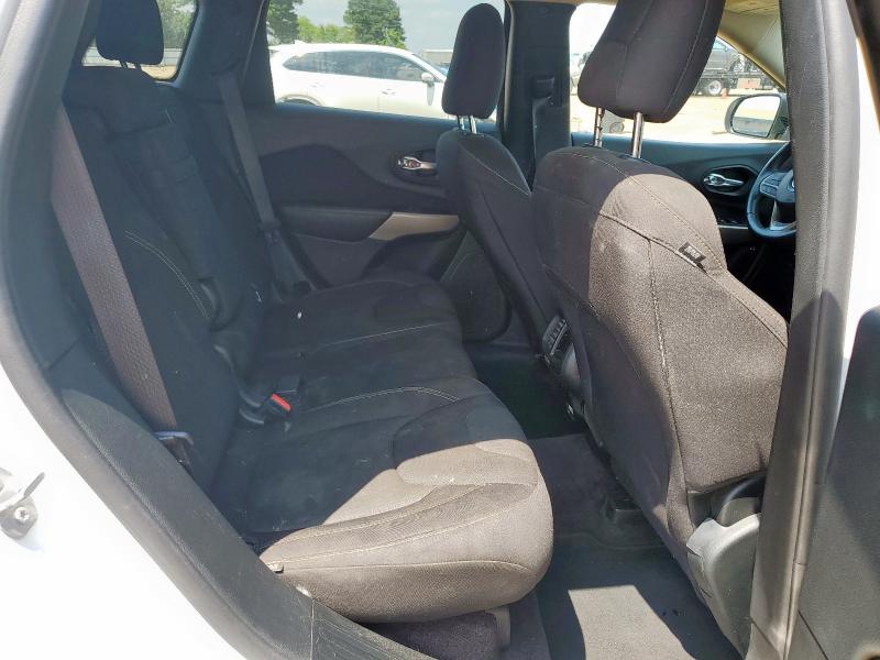 2017 JEEP CHEROKEE LATITUDE 1C4PJLCB8HW617777