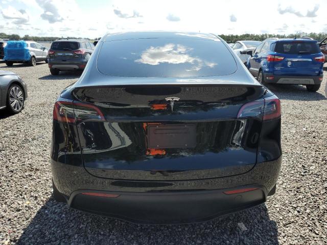2024 TESLA MODEL Y 7SAYGDEF3RA327283