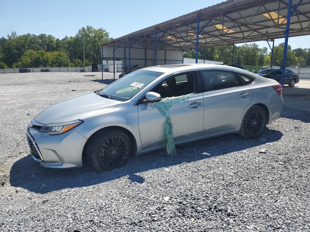 TOYOTA AVALON XLE
