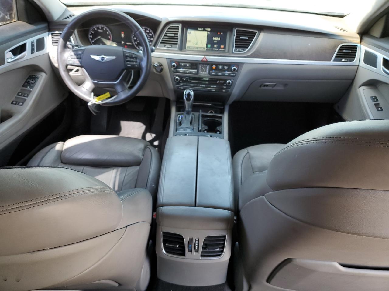 HYUNDAI GENESIS 5.0L