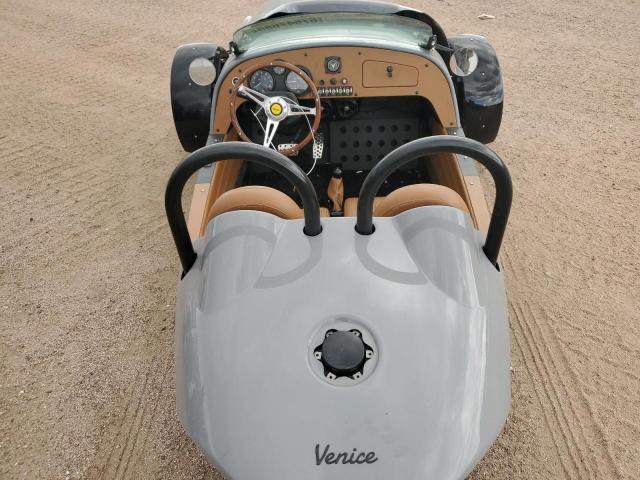 2023 VAND TRIKE 7KGTC2V13PR004404