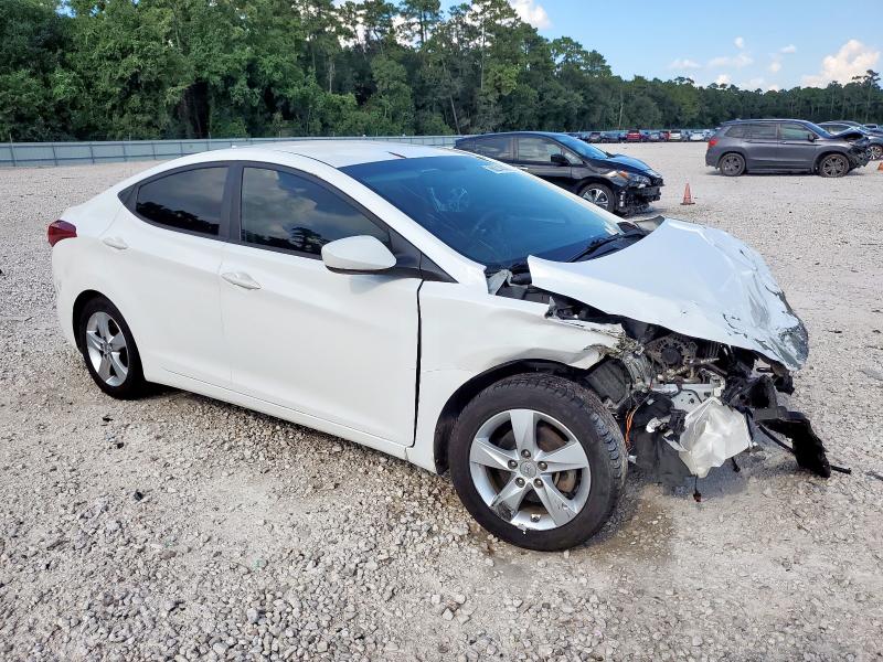 2013 HYUNDAI ELANTRA GL - 5NPDH4AE3DH243550