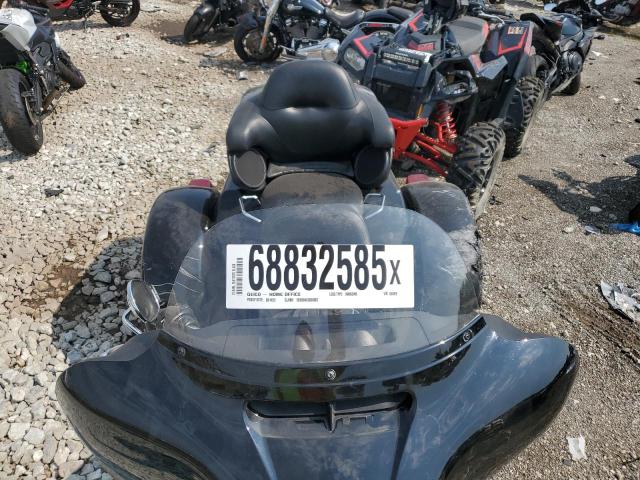 2021 HARLEY-DAVIDSON FLHTCUTG 1HD1MAF16MB854899