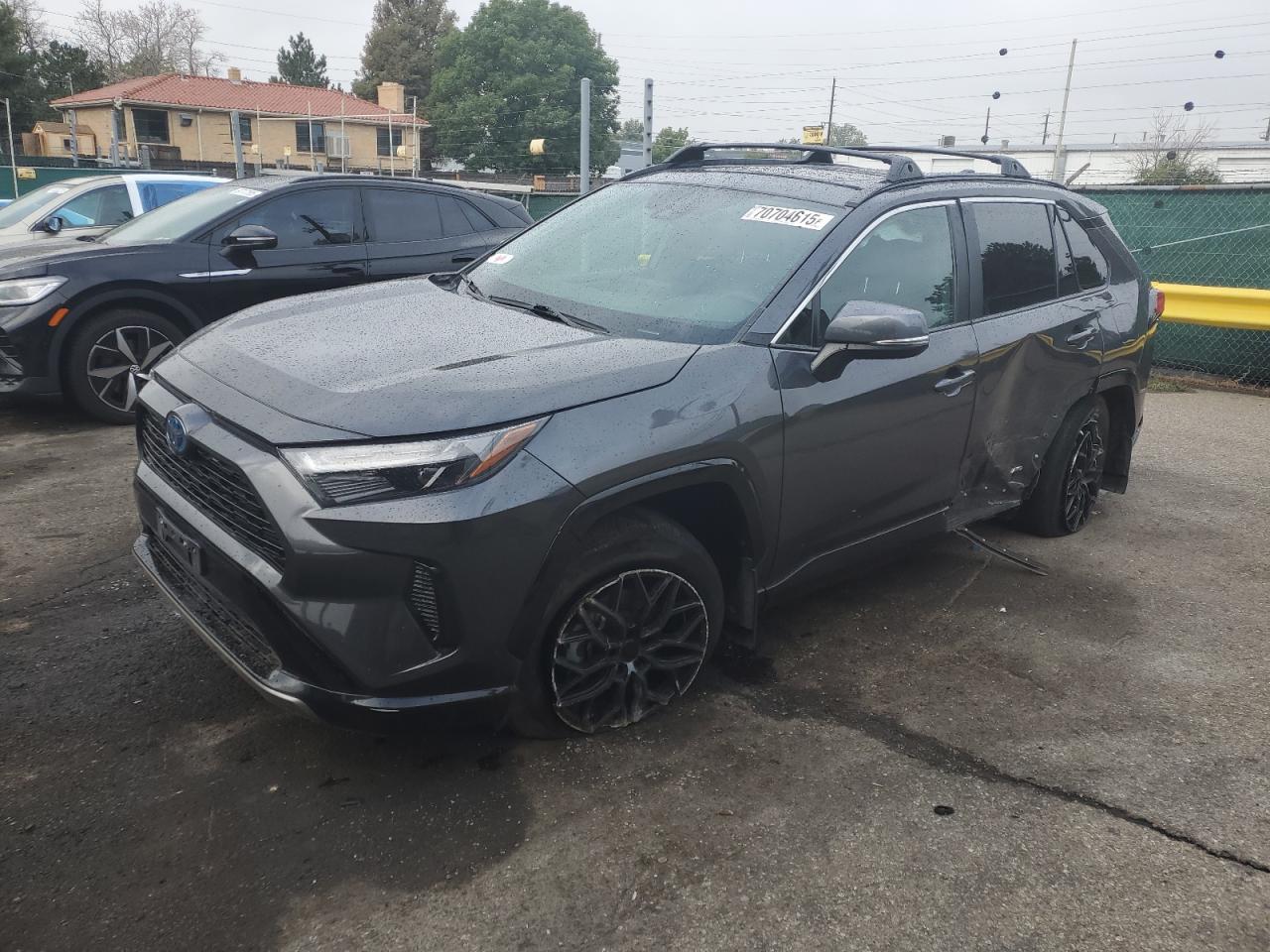 TOYOTA RAV4 SE