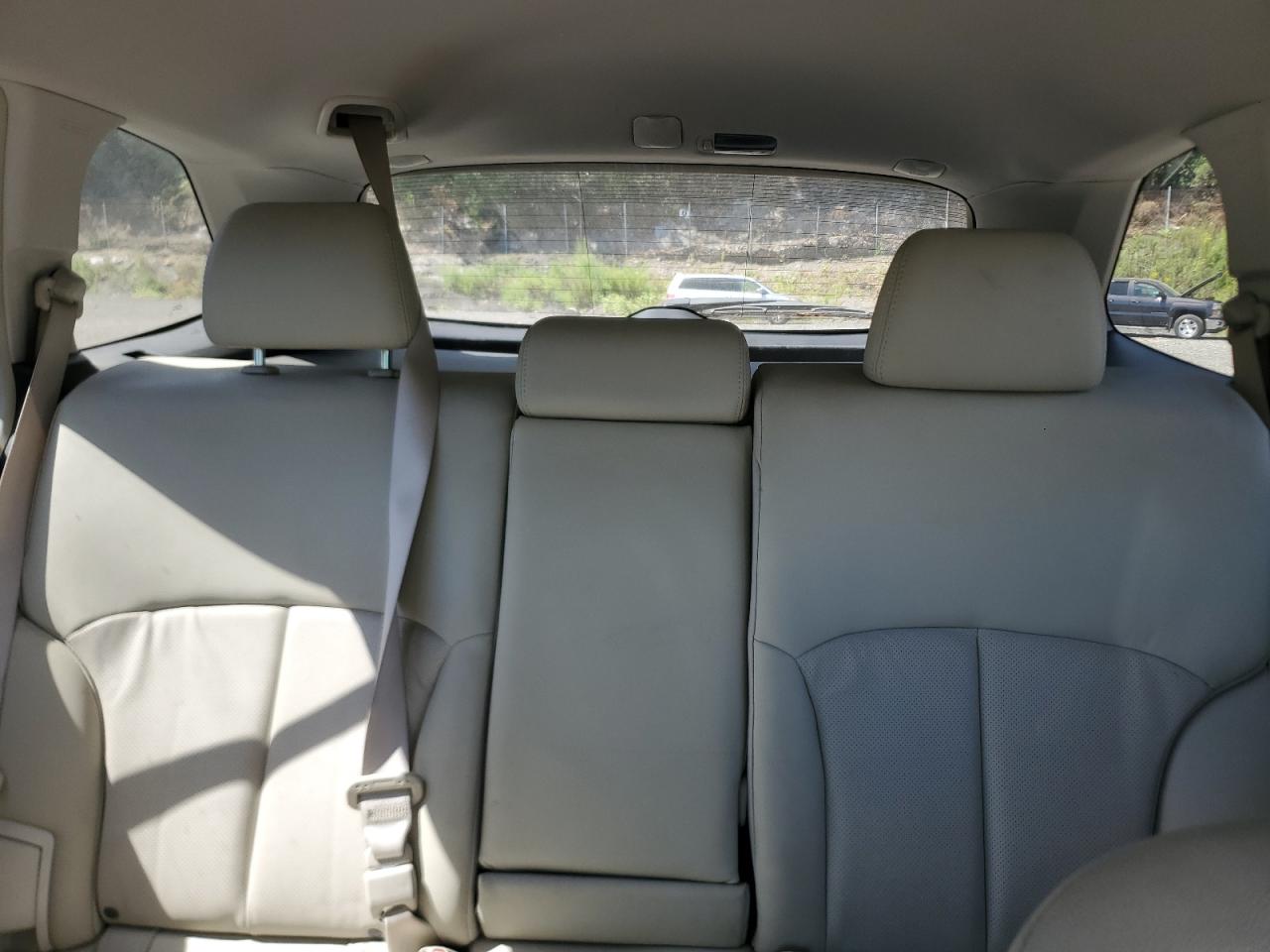 SUBARU OUTBACK 3.6R LIMITED