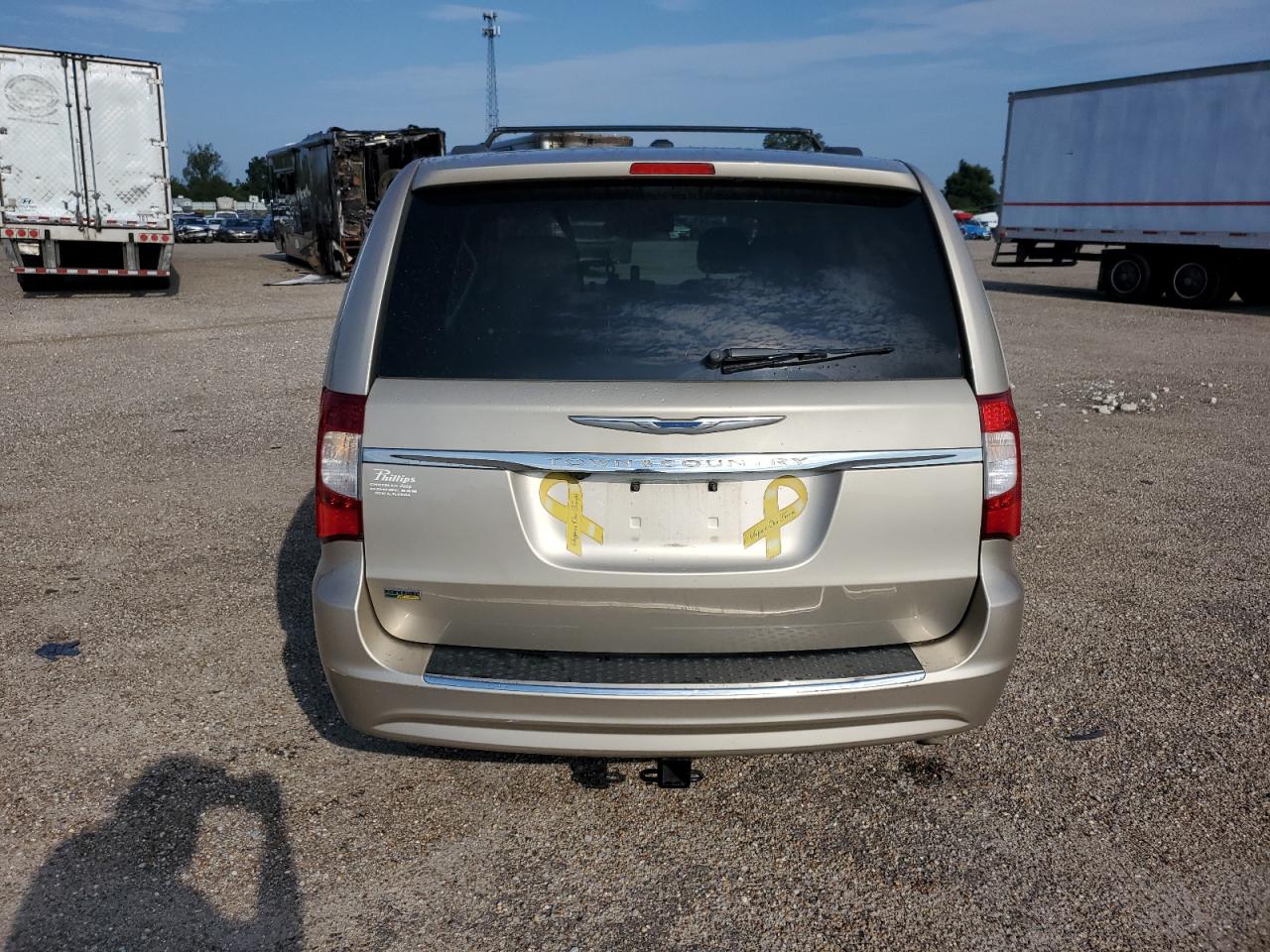 CHRYSLER TOWN & COUNTRY TOURING