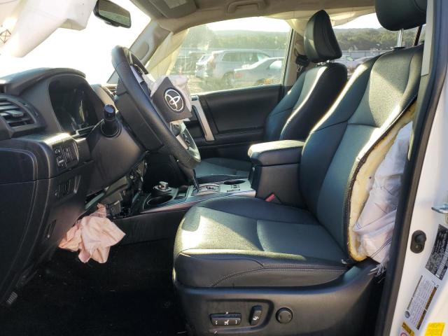 2019 TOYOTA 4RUNNER SR JTEBU5JR9K5715075