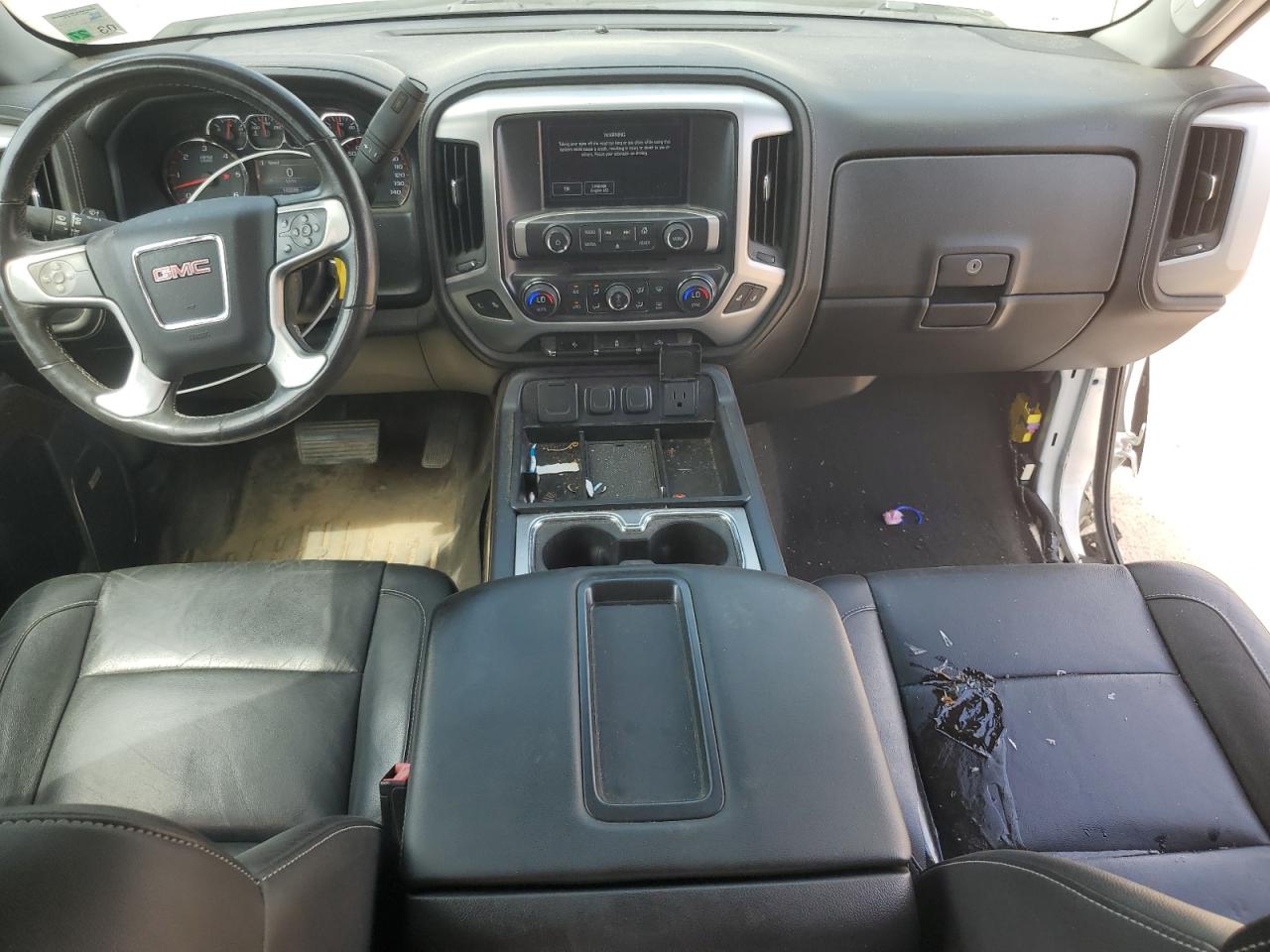 GMC SIERRA C1500 SLT