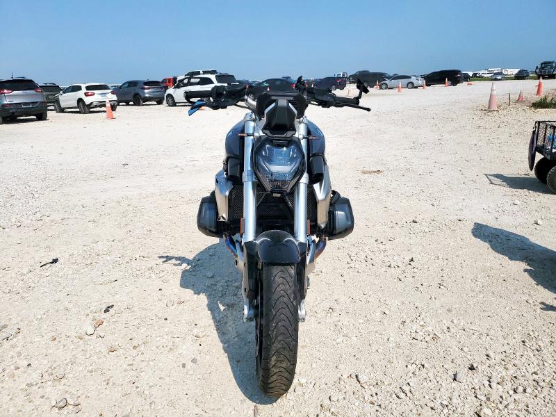 2023 BMW R 1250 R WB10M7301P6H82454