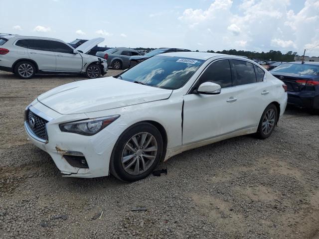INFINITI Q50 PURE