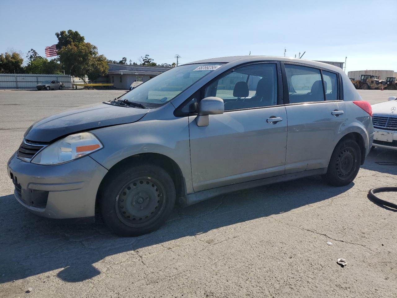 NISSAN VERSA S